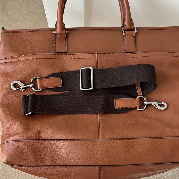 GUC Coach Brown Leather Men's Bag with Adjustable & Detachable Strap - Picture 5 of 12